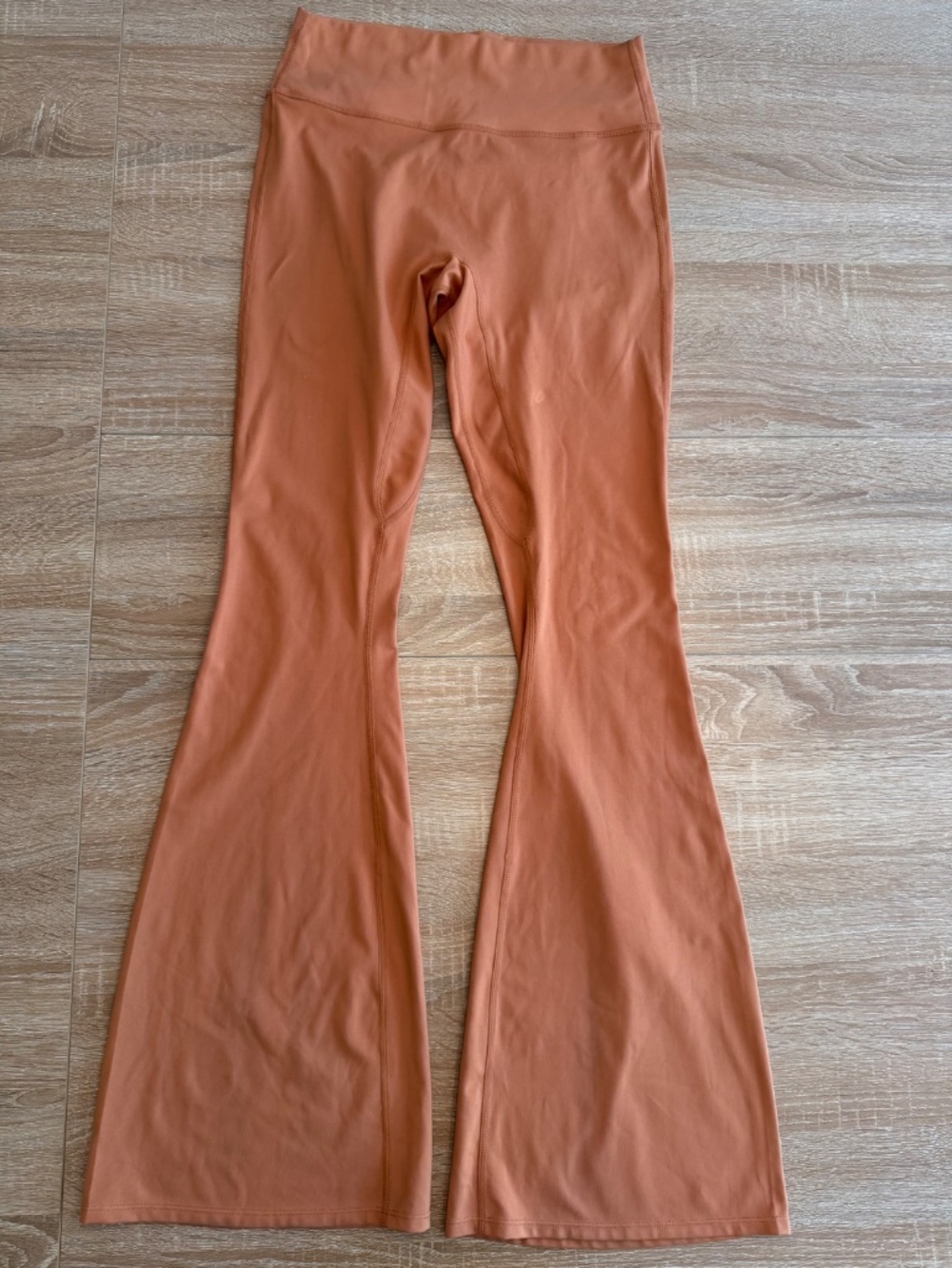 REVOLVE X WellBeing + BeingWell Flare Legging Orange Women’s Medium - Picture 2 of 5